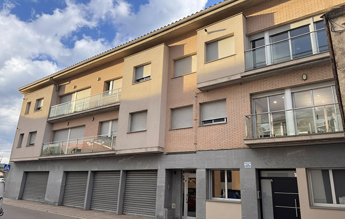 Viviendas obra nova, Cinto Verdaguer, Sant Celoni, Barcelona